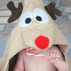Reindeer hooded towel tutorial and pattern