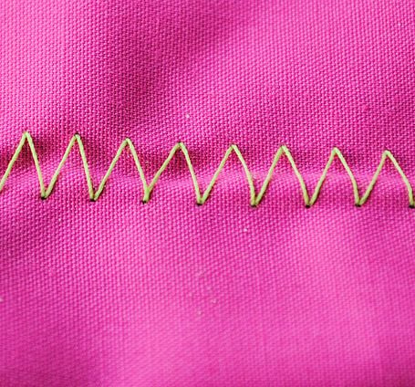 How to Sew a Zigzag Stitch