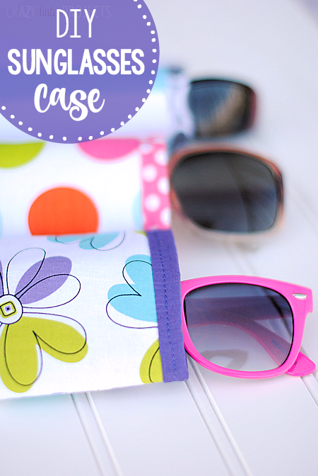 DIY Sunglasses Case-Make this cute sunglasses case in 3 easy steps. #sewingpattern #sew #sewing #summer