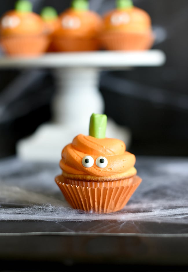 Cute and Easy Halloween Cupcake Ideas