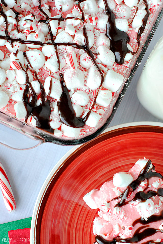 Candy Cane Dessert for Christmas: Peppermint Marshmallow Dream Brownies-So good and so easy to make! A great Christmas treat for a party. #christmas #christmasdessert #dessertrecipes
