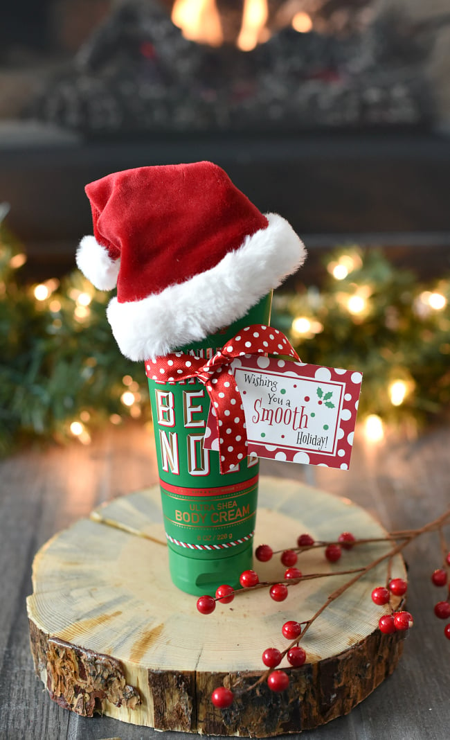 25 Fun &amp; Simple Gifts for Neighbors this Christmas