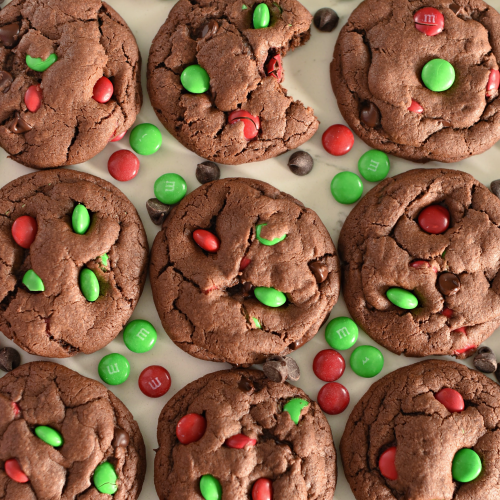 Dark Chocolate M&M Christmas Cookies - Love to be in the Kitchen