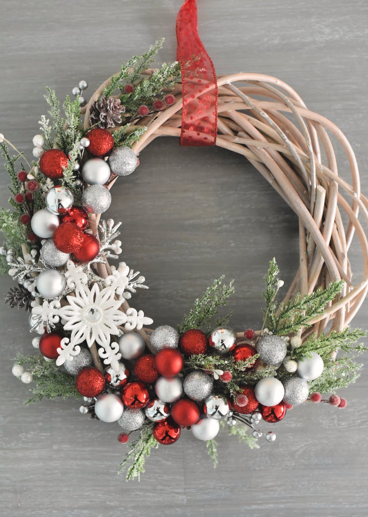 Christmas Craft Decoration, Wreath, DIY, Craft